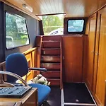 Guest house Boat & Breakfast