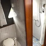 Guest house Boat & Breakfast
