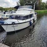 Boat & Breakfast * Амстердам