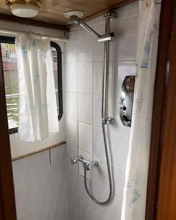 Boat & Breakfast أمستردام