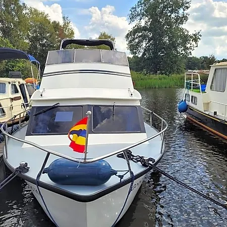 Guest house Boat & Breakfast