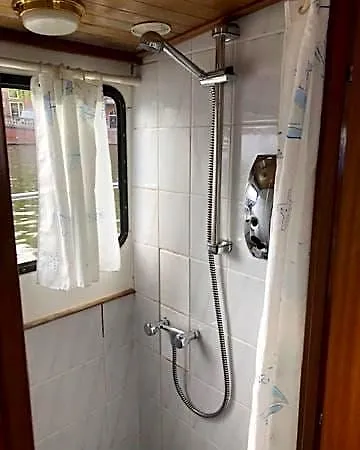 Guest house Boat & Breakfast