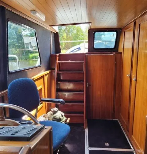 게스트하우스 Boat & Breakfast