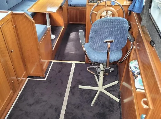 Boat & Breakfast * Amsterdam